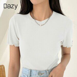 Lettuce Trim Ribbed Knit Tee